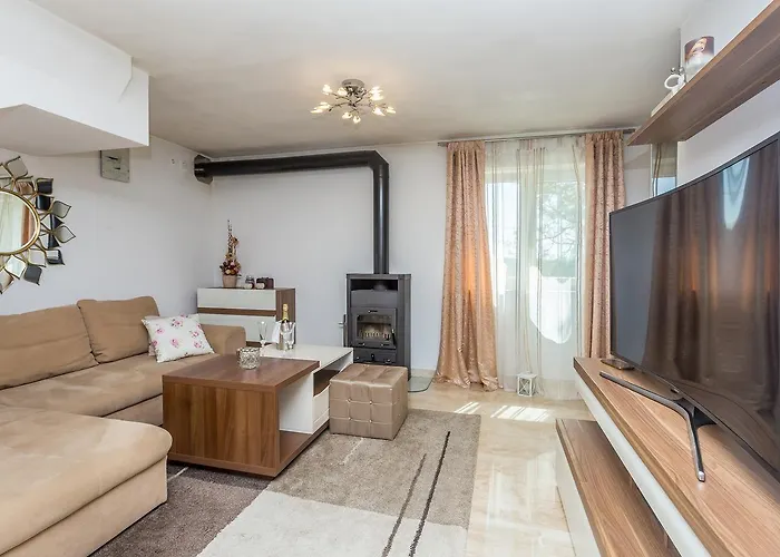 House Lucija Zgaljic