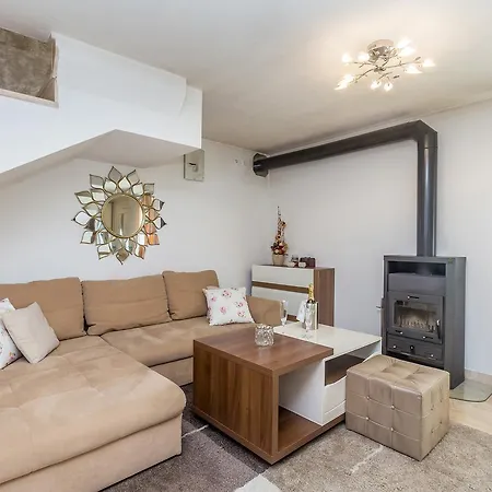 Ferienhaus House Lucija Zgaljic