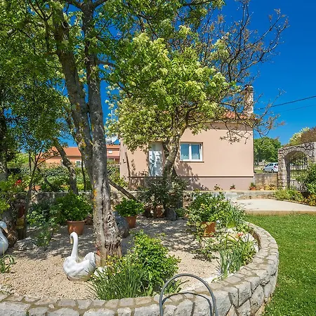 House Lucija Ferienhaus